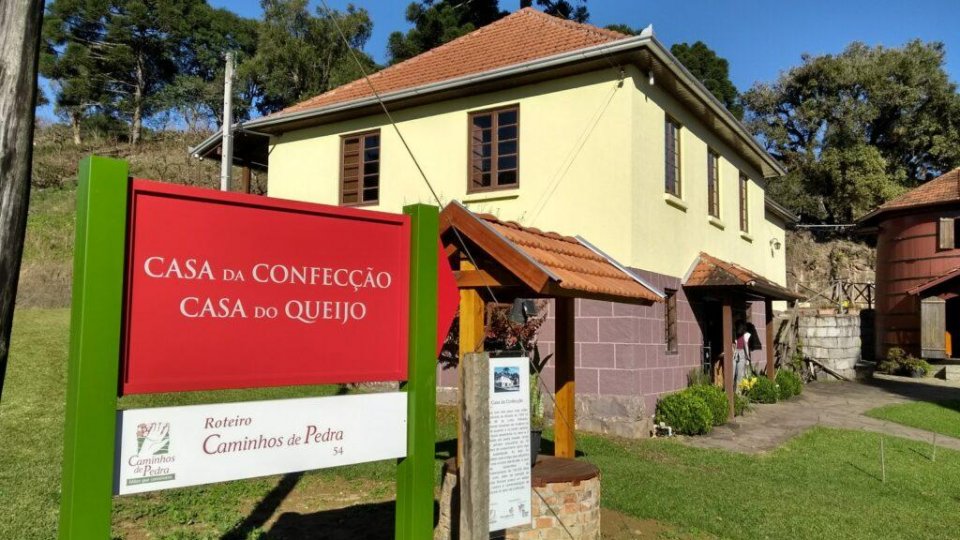 Salto Ventoso, Caminhos de Pedra e Stone Hall - Foto 9