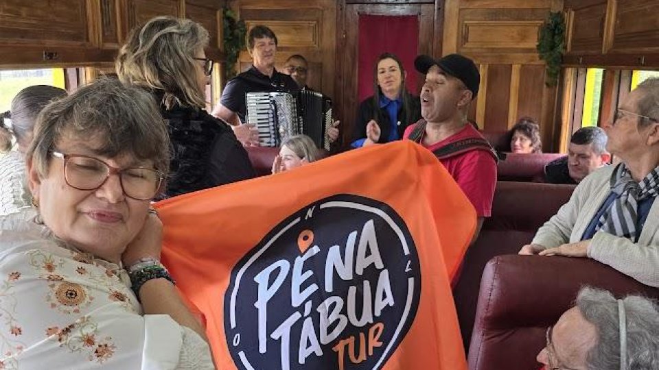 OktoberTrem e Encantos de Laguna - Foto 1